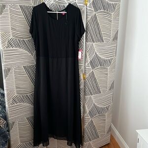 NWT Vince Camino Black Maxi Dress